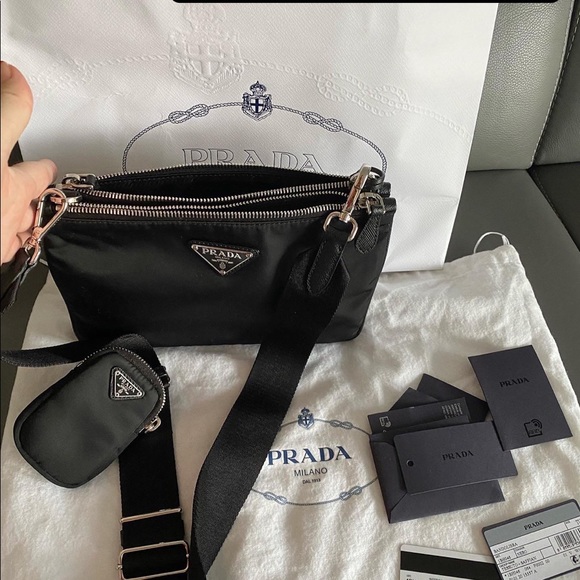 ❌SOLD❌PRADA RE-EDITION 2000 NYLON - Picture 3 of 12